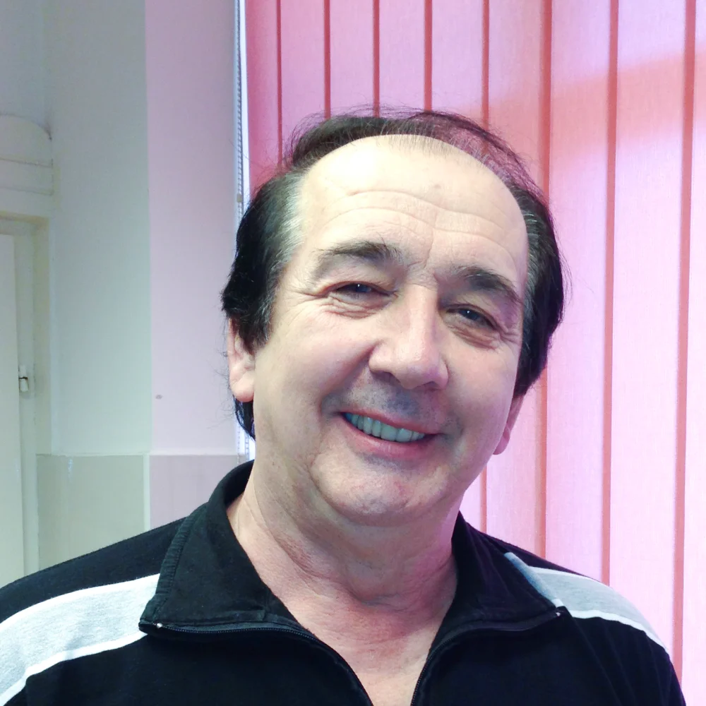  Bajúsz Tibor